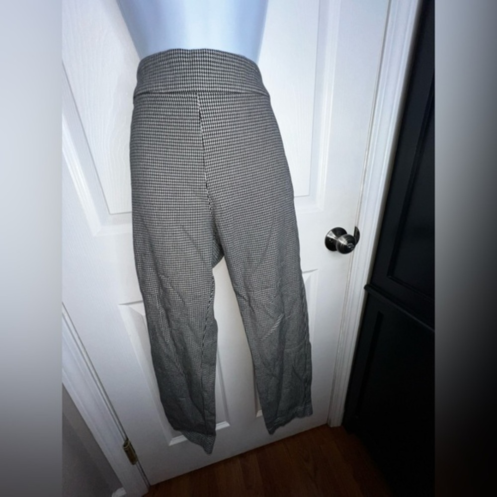 A New Day Women’s 10 Black White Houndstooth Pull On Crop Trouser Pants M Office